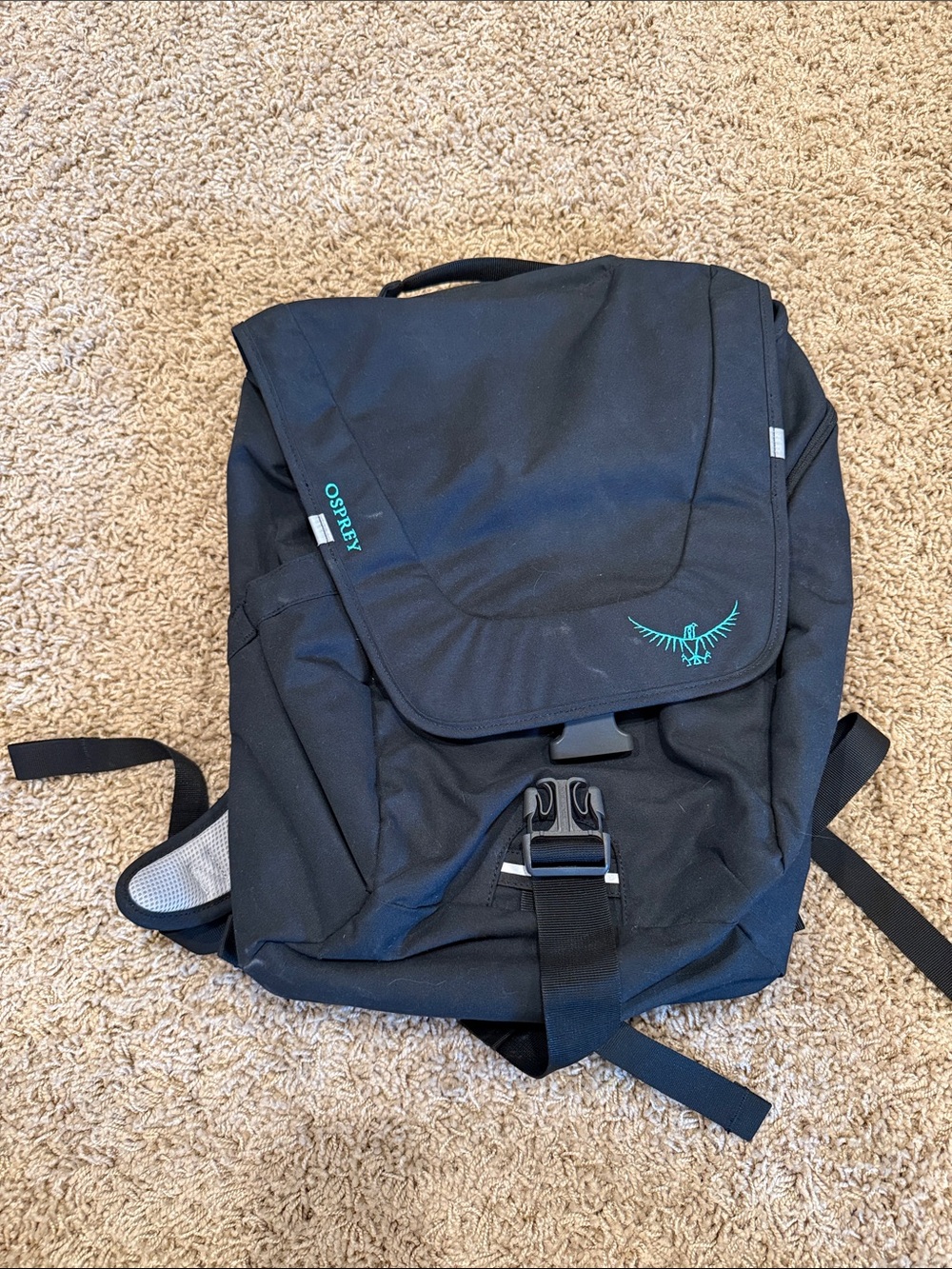 OSPREY Black Backpack with Teal Accents